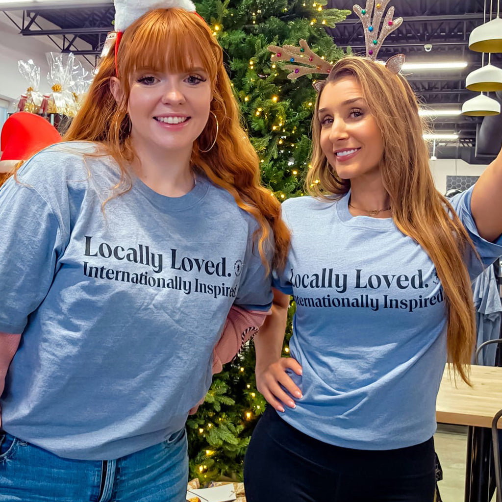 トップス luca stitch tops De Luca's “Locally Loved, Internationally Inspired” T-Shirt – De